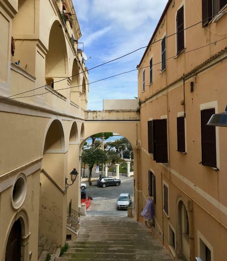 Apartamento Little Art House Gaeta Exterior foto